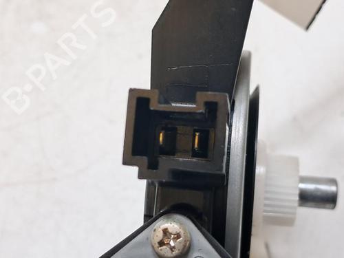 Left rear window motor MERCEDES-BENZ A-CLASS (W177) A 180 d (177.010) | BP33197906E23 - Image 3