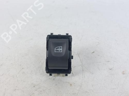 BP22754199I27 main image