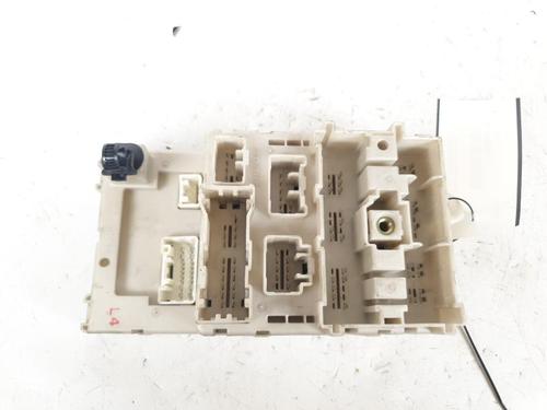 Used Fuse box TOYOTA RAV 4 II (_A2_) 2.0 D 4WD (CLA20_, CLA21_, CLA20R, CLA21R) (116 hp) 15154890