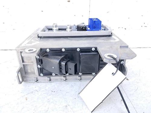 Battery PEUGEOT 208 II (UB_, UP_, UW_, UJ_) 1.2 Hybrid 136 (UPHPYK) | BP31011090E11