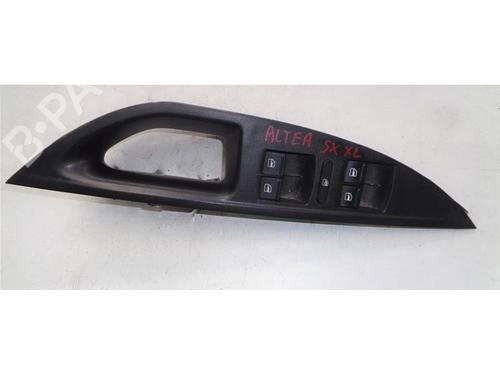 Used Left front window switch SEAT ALTEA (5P1) 1.4 16V (86 hp) 22753797