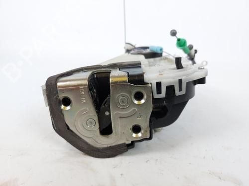 Rear left lock TOYOTA YARIS (_P13_) 1.5 Hybrid (NHP130_, NHP130) | BP15264712C100 