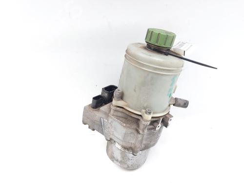 Used Steering pump VW POLO (9N_, 9A_) 1.2 (54 hp) 28179748