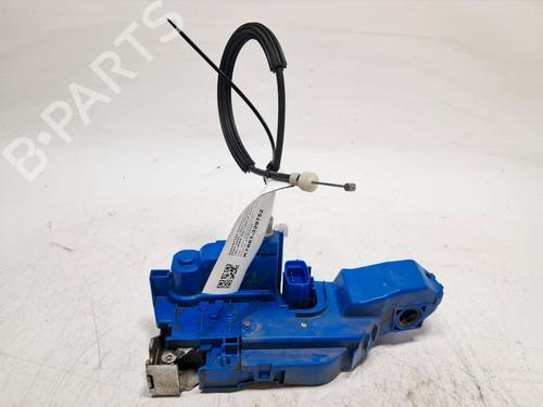 front-left-lock-fiat-500l-351_-352_-2012-36880883 main image