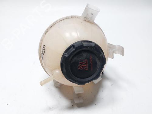 Used Expansion tank Expansion tank 33192575 33192575