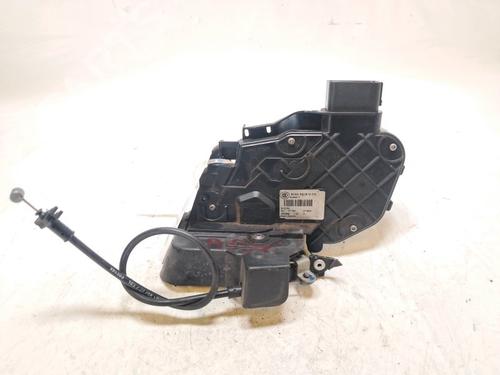 front-right-lock-ford-kuga-i-2008-2009-2010-2011-2012-38745722 main image