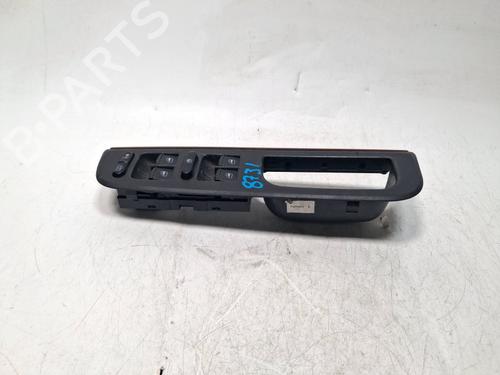 Left front window switch VW PASSAT B5.5 (3B3) 1.9 TDI | BP39644358I27 - Image 3