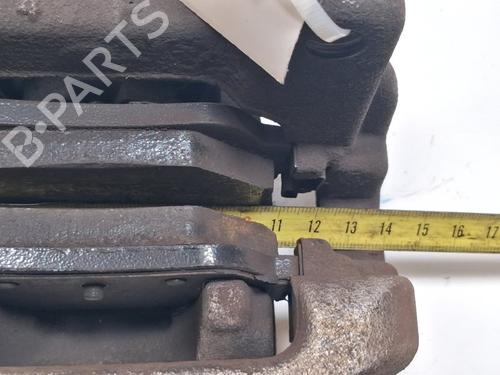 Right front brake caliper MERCEDES-BENZ GLB (X247) GLB 180 d (247.610) | BP40215738M104 - Image 6