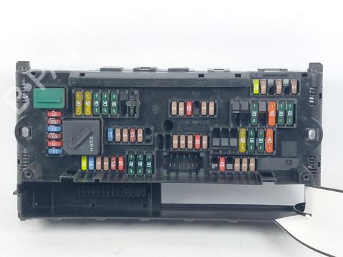 Used Fuse box Fuse box BMW X3 (F25) xDrive 20 d (184 hp) 15168504 15168504