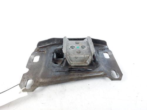 Used Engine mount PEUGEOT EXPERT Van (V_) 2.0 BlueHDi 120 (122 hp) 15165784