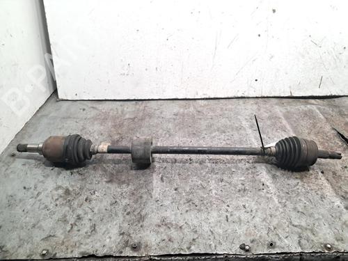 Used Right front driveshaft Right front driveshaft FIAT GRANDE PUNTO (199_) 1.2 (65 hp) 33194562 33194562