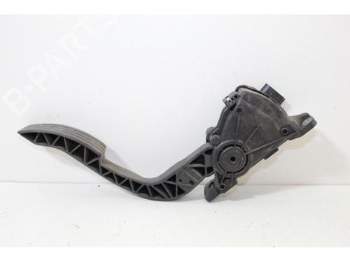 Used Pedal Pedal RENAULT TWINGO II (CN0_) 1.2 (CN0D) (58 hp) 15146295 15146295