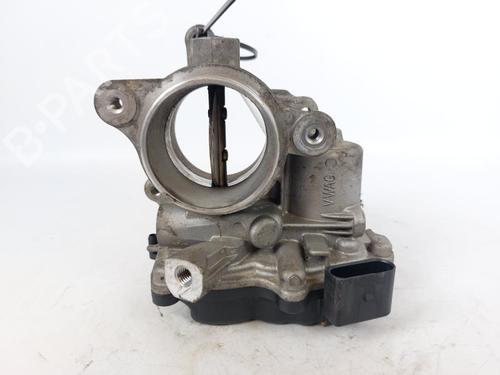 Used Throttle body Throttle body 15174620 15174620