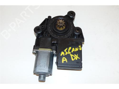 Used Front right window mechanism RENAULT MEGANE III Hatchback (BZ0/1_, B3_) 1.5 dCi (BZ09, BZ0D, BZ1W, BZ29, BZ14) (110 hp) 15141415