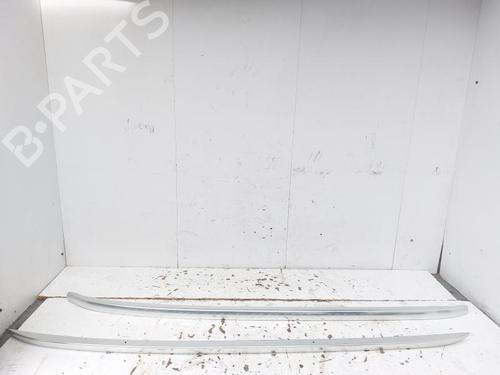 Used Roof bar Roof bar RENAULT MEGANE IV Grandtour (K9A/M/N_) 1.5 Blue dCi 115 (K9A6) (116 hp) 18067128 18067128