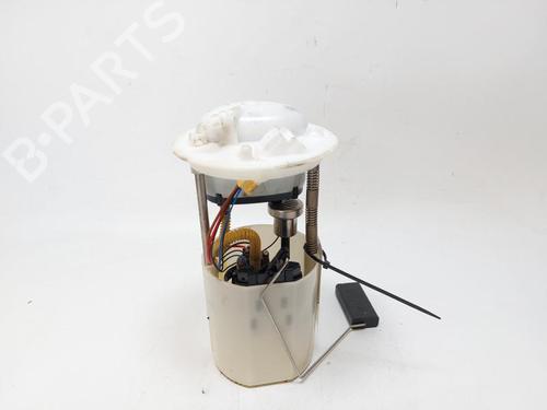 Used Fuel pump FIAT PANDA (169_) 1.2 (169AXF2A, 169AXF1A) (69 hp) 33168164