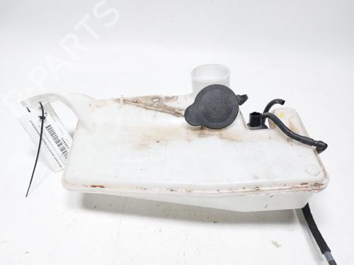 Used Windscreen washer tank Windscreen washer tank 30536483 30536483