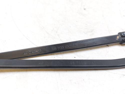 Front windshield wiper arm PEUGEOT 208 I (CA_, CC_) 1.5 BlueHDI 100 | BP26672092C143 