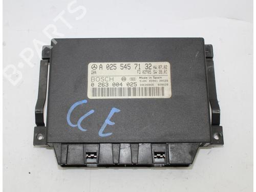 Used Engine control unit (ECU) Engine control unit (ECU) MERCEDES-BENZ E-CLASS (W211) E 270 CDI (211.016) (177 hp) 15147957 15147957