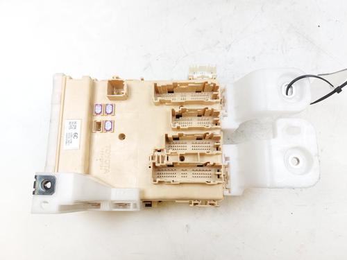 Used Fuse box Fuse box LEXUS NX (_Z1_) 300h AWD (AYZ15_, AYZ15R) (197 hp) 27537357 27537357