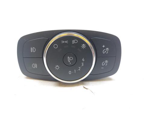 switch-ford-focus-iv-hn-2018-25835241 main image