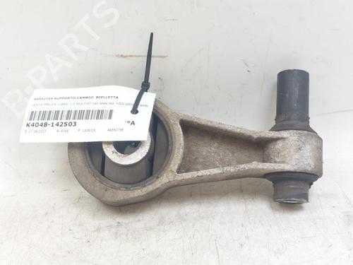 Used Gearbox mount Gearbox mount LANCIA YPSILON (843_) 1.3 JTD (843.AXD11, 843.AXD1A) (70 hp) 26880349 26880349