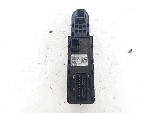Left front window switch PEUGEOT 208 II (UB_, UP_, UW_, UJ_) 1.2 PureTech 100 | BP23066610I27 