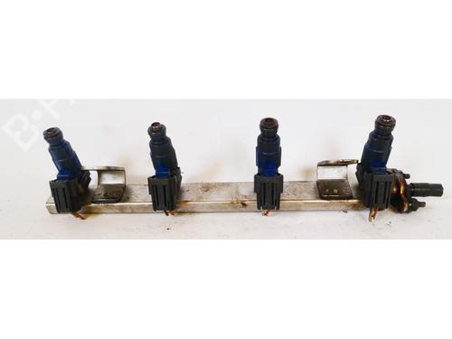 Used Injector HYUNDAI i30 (FD) 1.4 (109 hp) 15150091