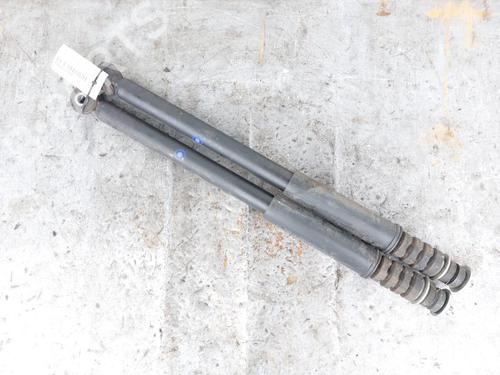 Used Right rear shock absorber Right rear shock absorber DACIA DUSTER (HM_) 1.3 TCe 130 (HMMF) (131 hp) 19674808 19674808