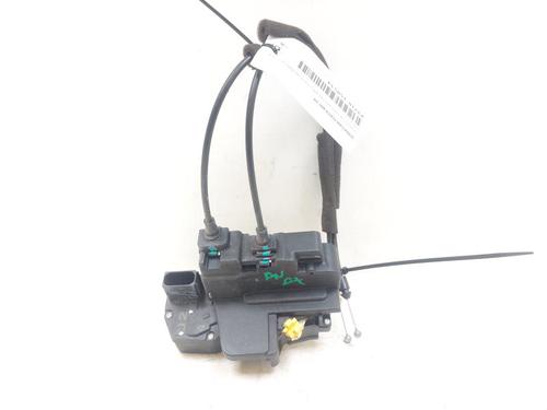 Used Front right lock CHEVROLET CAPTIVA (C100, C140) 2.0 D 4WD (150 hp) 29383482