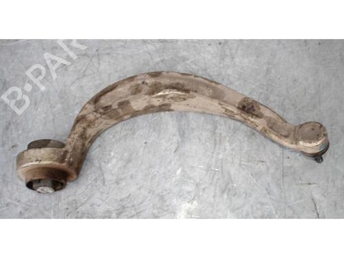 Used Right front suspension arm AUDI A4 B8 Avant (8K5) 2.0 TDI (170 hp) 15146077