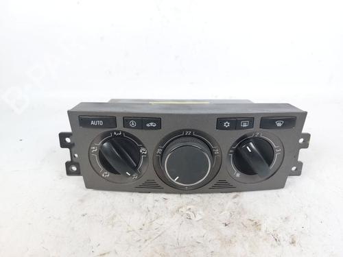Used Climate control Climate control 19877431 19877431