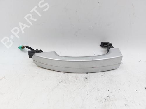 Venstre foran utvendig håndtak FORD KUGA II (DM2) 1.5 TDCi (120 hp) 26516623