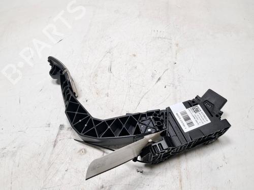 Pedal PEUGEOT 208 II (UB_, UP_, UW_, UJ_) 1.2 Hybrid 136 (UPHPYK) | BP30921591I4