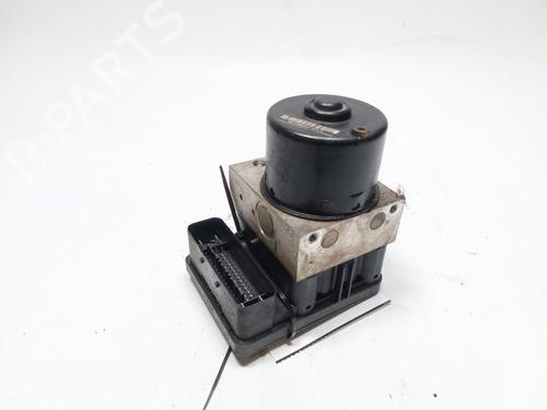 Used ABS pump ABS pump FORD FIESTA V (JH_, JD_) 1.4 16V (80 hp) 33196920 33196920
