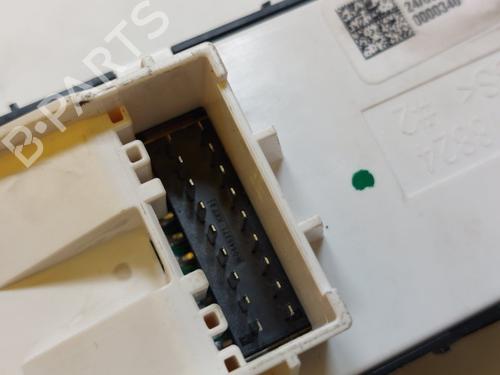 Left front window switch KIA SPORTAGE V (NQ5) 1.6 CRDi MHEV | BP36183967I27 - Image 4
