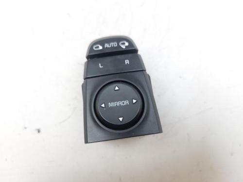 Used Mirror switch Mirror switch KIA SPORTAGE IV (QL, QLE) 2.0 CRDi AWD (136 hp) 25017939 25017939