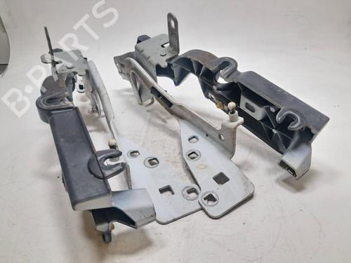 Bisagra/Limitador de puerta Bisagra/Limitador de puerta RENAULT SCÉNIC III (JZ0/1_) 1.2 TCe (JZ16) (132 hp) 39766993 39766993