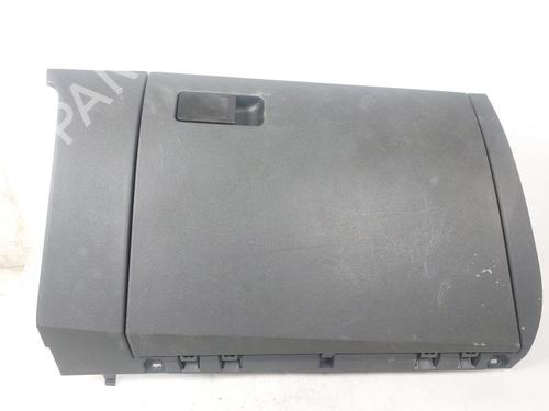 Used Glove box VW POLO VI (AW1, BZ1, AE1) 1.0 MPi (80 hp) 17206272