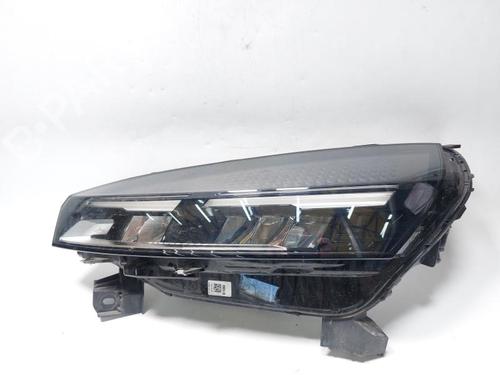 Used Left headlight RENAULT CLIO V (B7_) 1.5 Blue dCi 100 (B7AD) (101 hp) 31011347