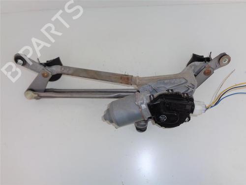 Used Front wiper motor TOYOTA YARIS (_P9_) 1.0 VVT-i (KSP90_, KSP90R) (69 hp) 15140100