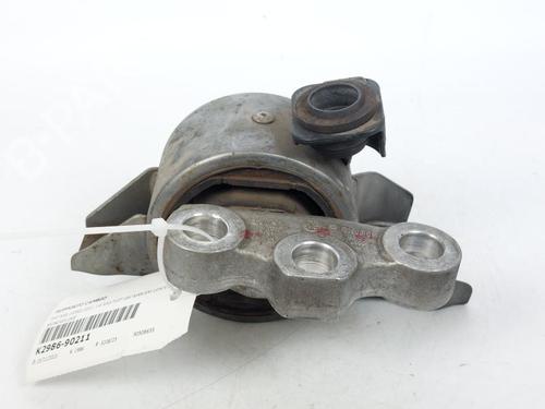 Used Gearbox mount FIAT 500L (351_, 352_) 1.6 D Multijet (199LYD1B) (105 hp) 23880807