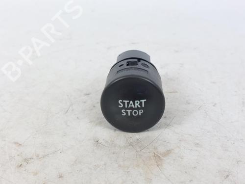 Used Electronic module Electronic module RENAULT CLIO IV (BH_) 1.2 16V (73 hp) 15175885 15175885