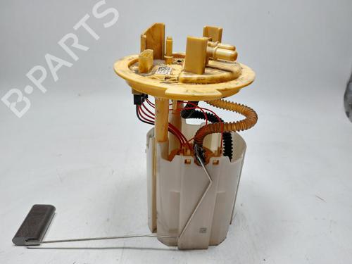 Used Fuel pump MERCEDES-BENZ SPRINTER 3,5-t Platform/Chassis (B907, B910) 314 CDI (910.131, 910.133, 910.030) (143 hp) 30801942