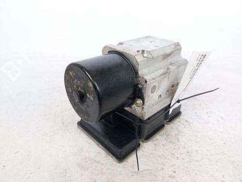 Used ABS pump SAAB 9-3 (YS3F, E79, D79, D75) 1.9 TiD (120 hp) 18068002