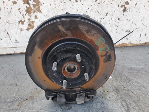 Used Left front steering knuckle Left front steering knuckle TOYOTA YARIS (_P13_) 1.5 Hybrid (NHP130_, NHP130) (101 hp) 39067628 39067628