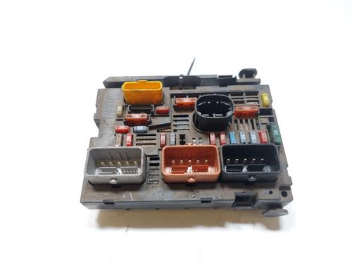 Used Fuse box CITROËN C4 Picasso I MPV (UD_) 1.6 HDi (109 hp) 31082289