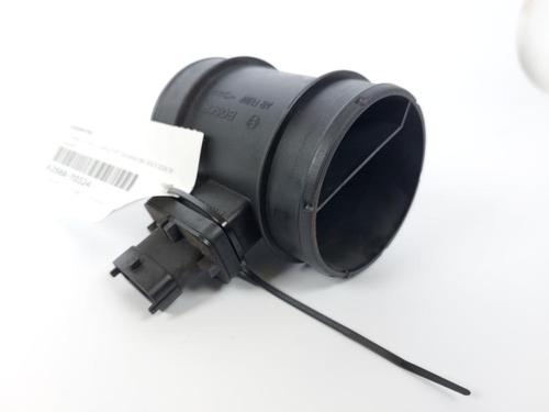 Mass air flow sensor FIAT DOBLO Cargo (263_) 1.3 D Multijet (263WXU1A, 263ZXU1A, 263WYB1A, 263ZYB1A) | BP15167717M95 