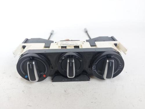 Used Climate control AUDI A1 (8X1, 8XK) 1.6 TDI (105 hp) 22251190