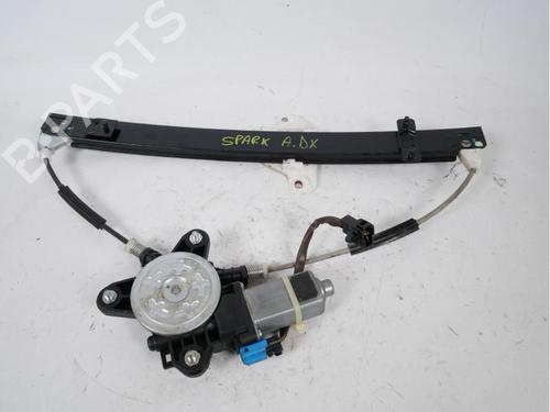 Used Front right window mechanism CHEVROLET SPARK (M300) 1.0 (68 hp) 15148591
